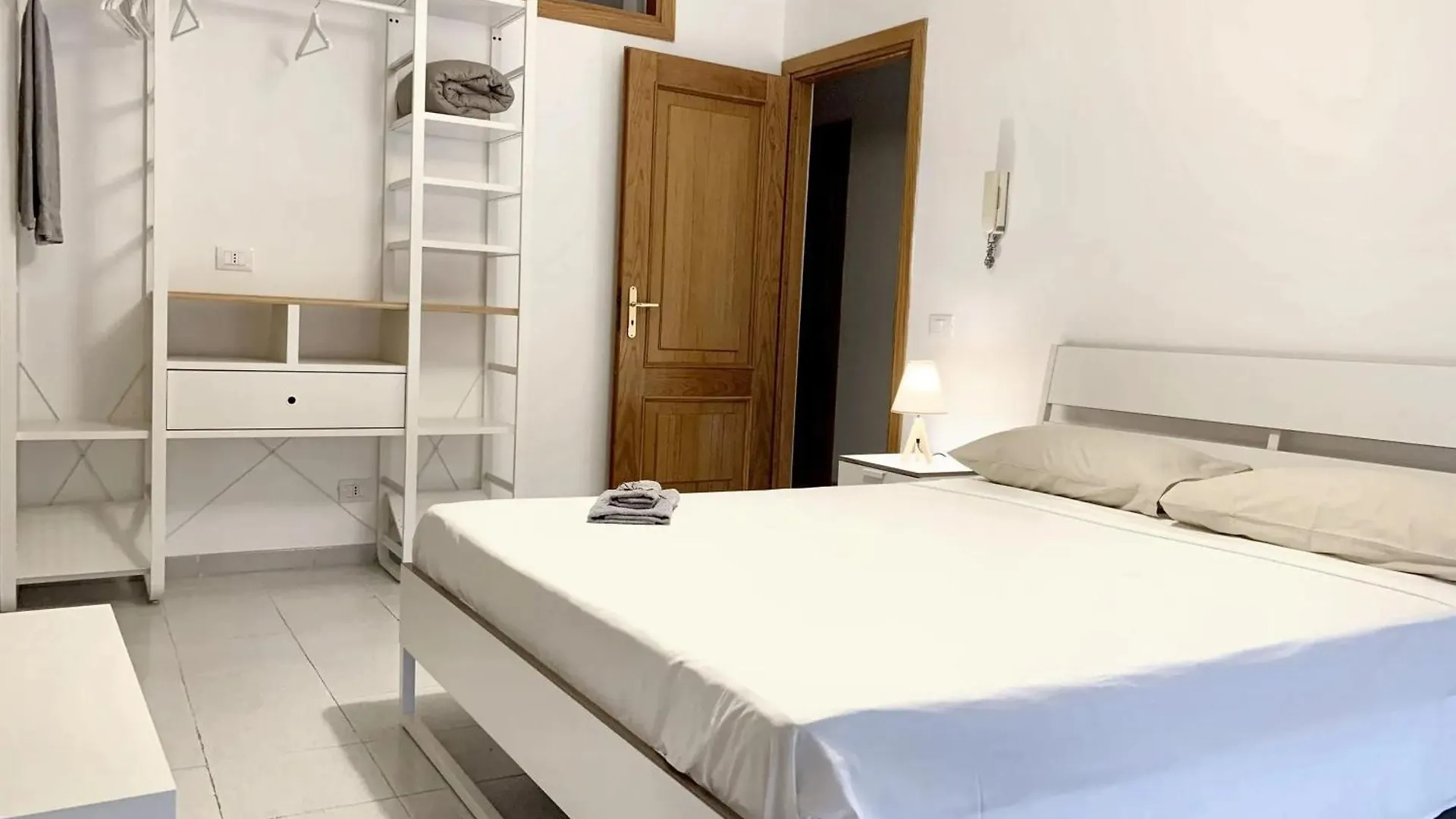 Charming Apartment In Catania With Balcony And City View