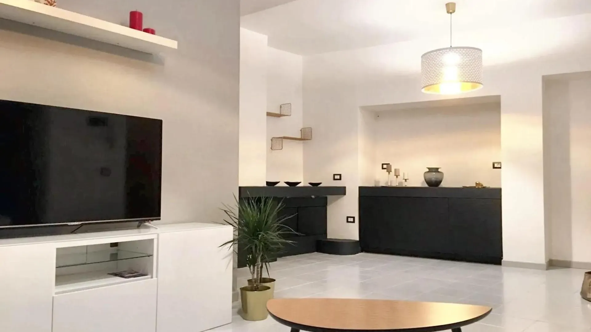 Charming Apartment In Catania With Balcony And City View location