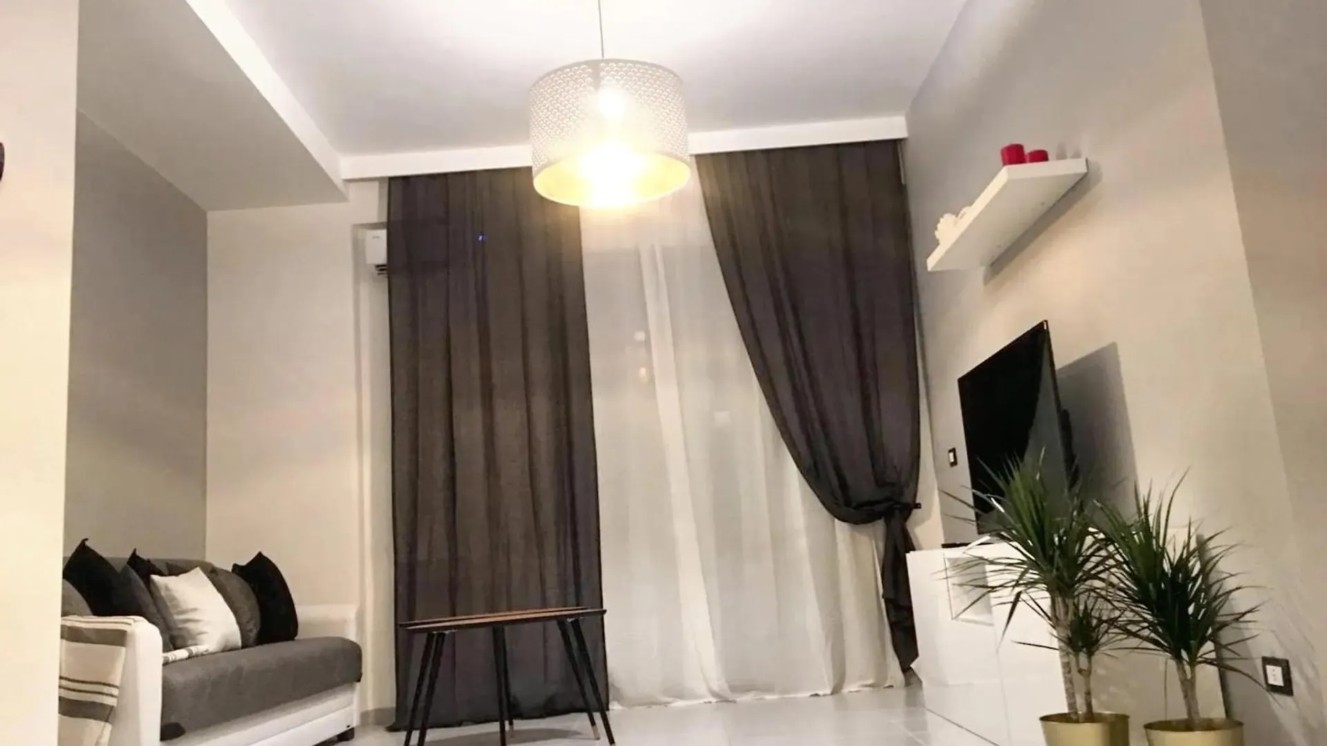 Charming Apartment In Catania With Balcony And City View Italy